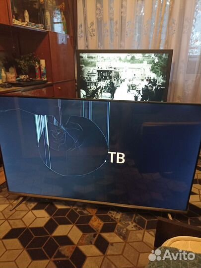 Телевизор smart tv dexp