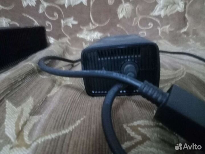 Xbox 360 slim прошитый (l.t 3.0)