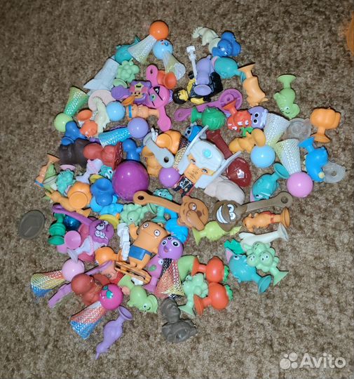 Прилипалы, скрепыши, прыгскокеры и тп + контейнер