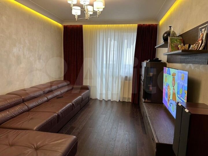 3-к. квартира, 85 м², 4/25 эт.