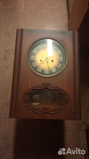 Часы янтарь настенные с боем СССР