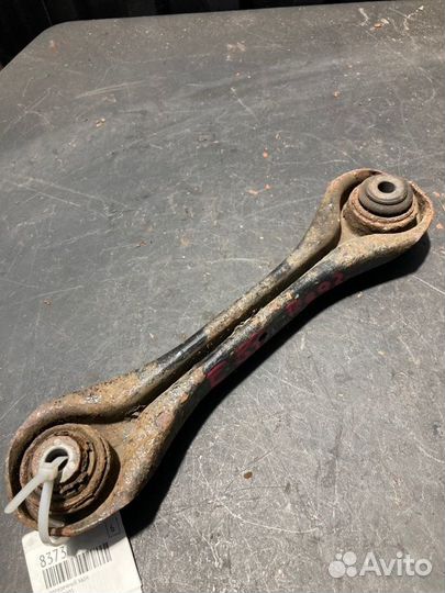 Рычаг поперечный задний Bmw 1 E87 2005