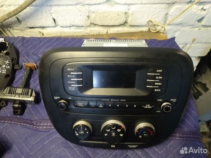 Магнитола штатная Kia Soul 2 с 14г