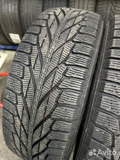 Nokian Tyres Hakkapeliitta R2 SUV 235/65 R17