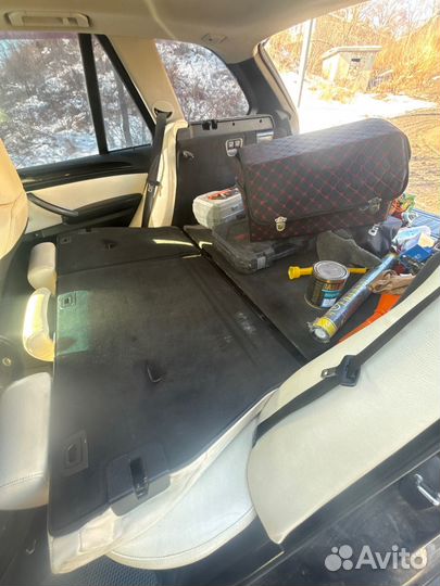 Задний диван белый bmw е53