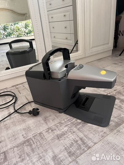 Робот пылесос karcher rc3000