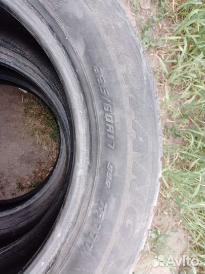 Triangle TR777 225/60 R17
