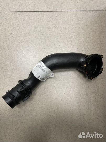 Трубопровод впускной MB