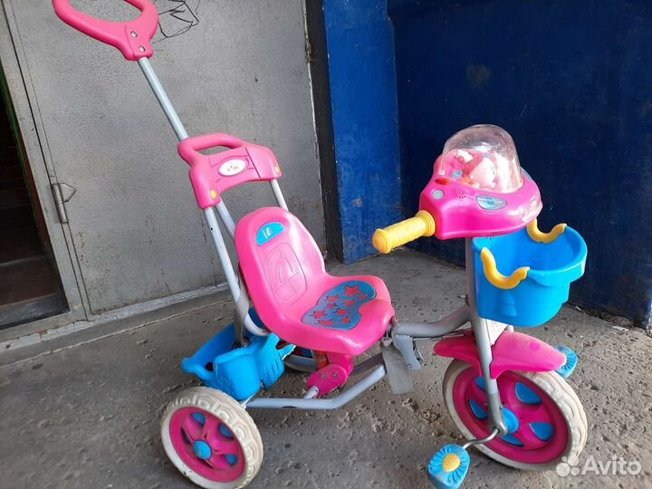 Детский трехколесный велосипед