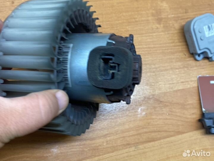 Chevrolet aveo t300 моторчик печки