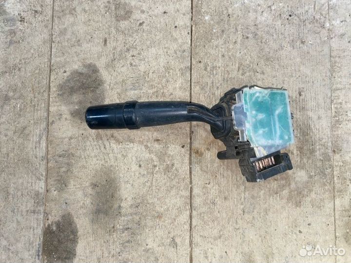 Подрулевой переключатель поворотников Geely Mk