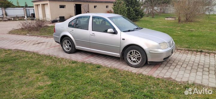 Volkswagen Bora 1.6 МТ, 2000, 454 500 км