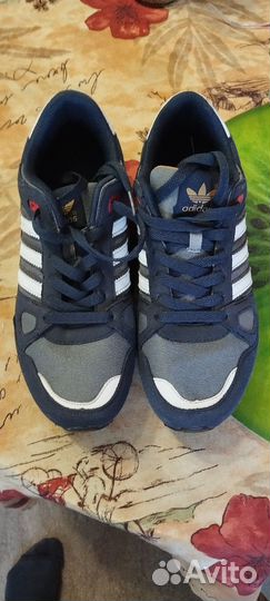 Кроссовки adidas