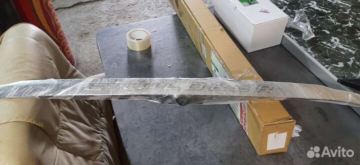 Молдинг крышки багажника форд эксплорер