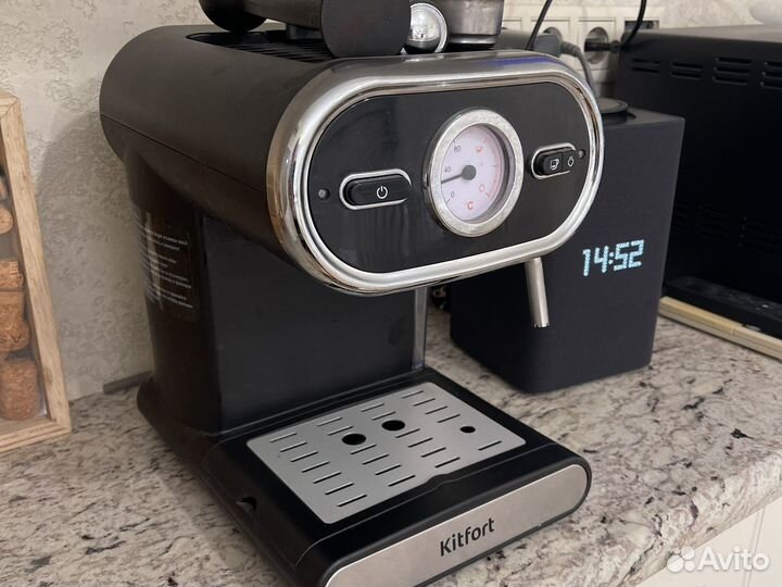 Кофемашина kitfort