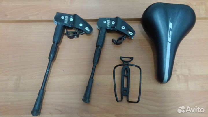 Оригинальное штатное седло GT