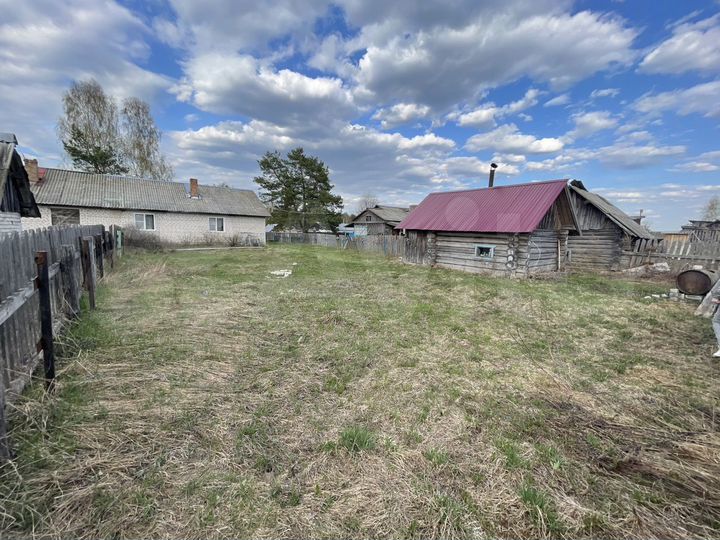 Дом 57 м² на участке 10 сот.