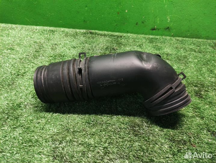 Патрубок воздушного фильтра volkswagen Caddy 4 20