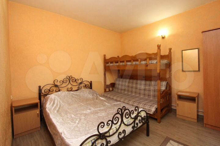 Дом 90 м² на участке 1 сот.