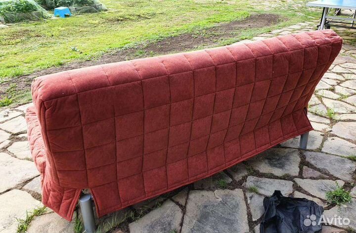 Диван IKEA бединге