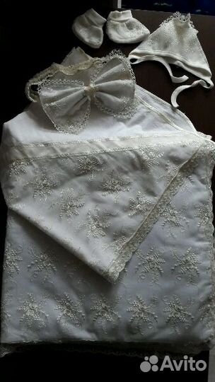 Новый комплект на выписку hand made