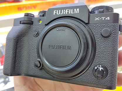 Fujifilm X-T4 Body пробег 2.087 кадров