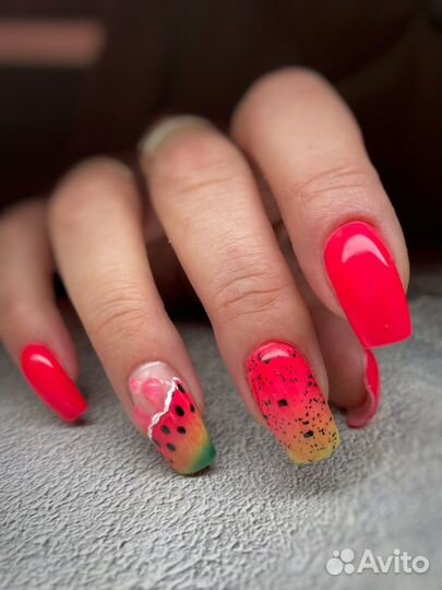 Наращивание ногтей