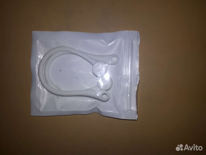 Силиконовый держатель для наушников AirPods