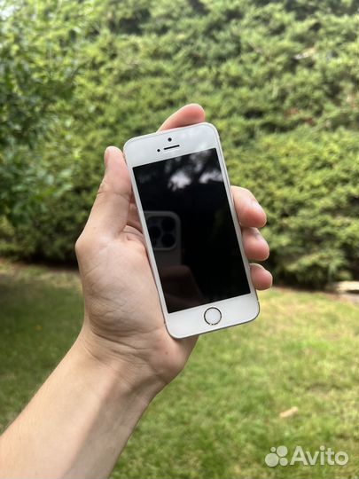 Телефон iPhone SE 2016 32gb Продажа/Обмен