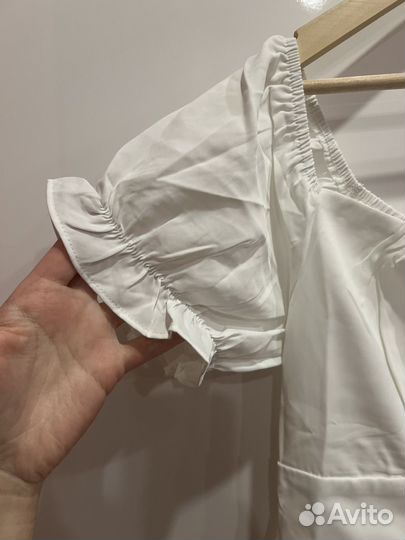 Платье белое 44