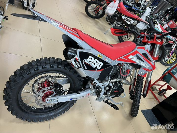 Мотоцикл эндуро FXmoto YZ-250 21/18