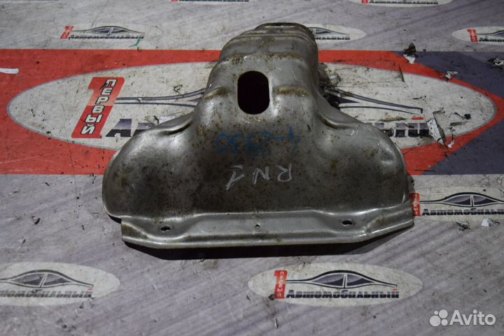 Защита выпускного коллектора лево c Honda Stream R