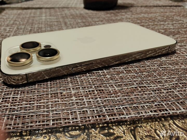 iPhone 14 Pro, 256 ГБ
