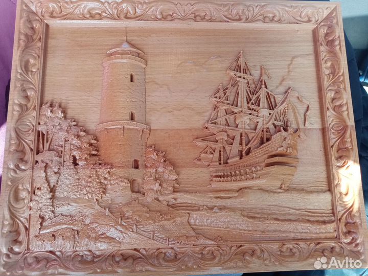 Картина деревянная резная