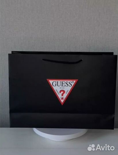 Брендовые пакеты guess новые