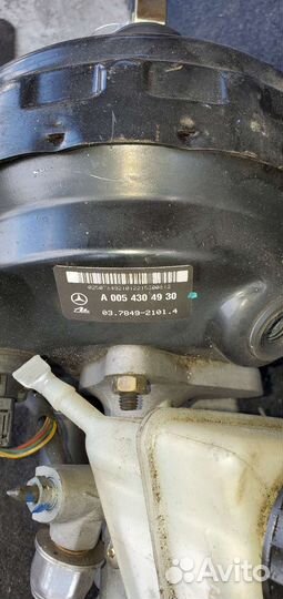 Вакуумный усилитель тормозов Mercedes-Benz W203