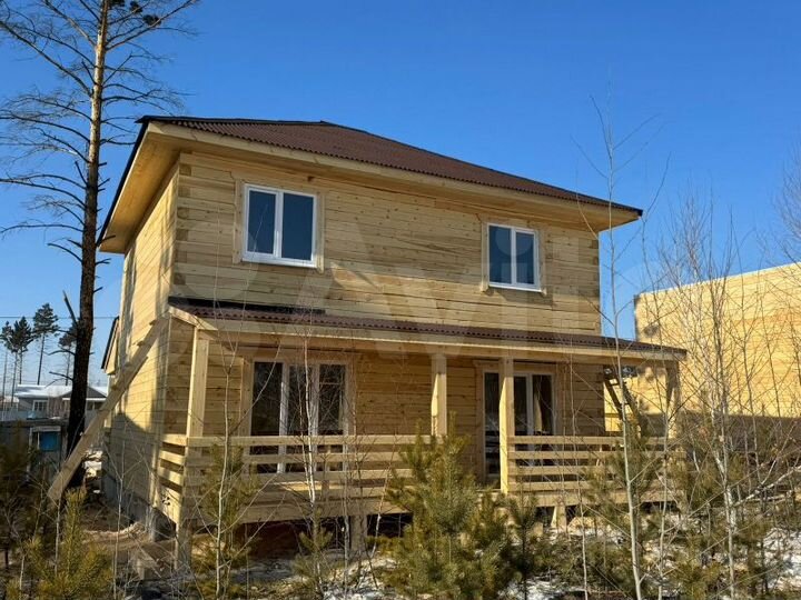 Дом 160 м² на участке 8 сот.