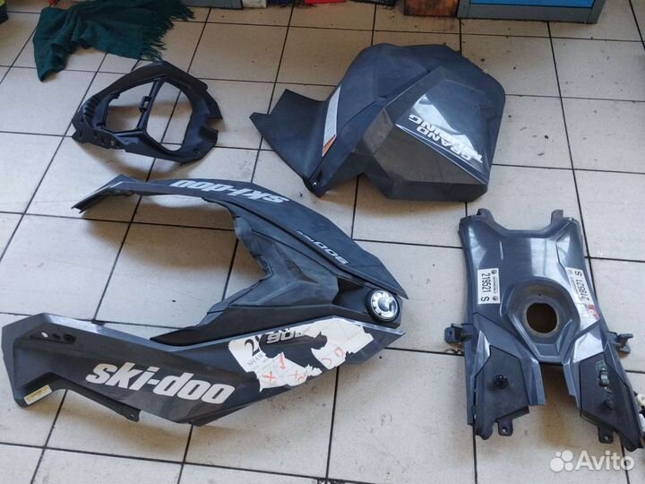 Пластик brp grand touring 900 ace 2016