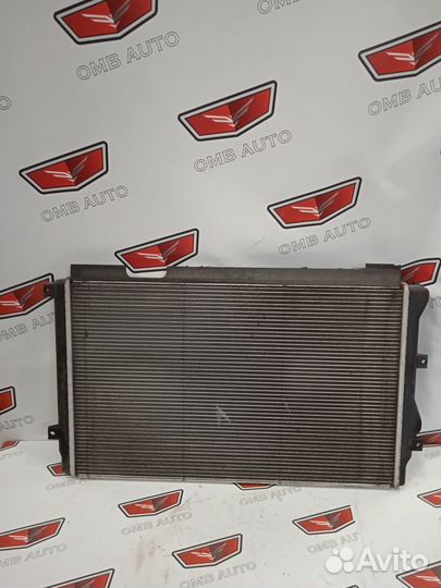 Радиатор основной Фольксваген Гольф 6