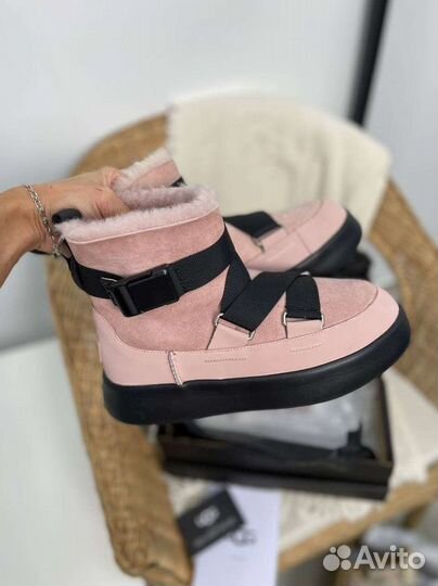 Ugg Boom Buckle Boot Pink