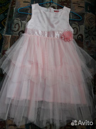 Нарядное розовое платье 116