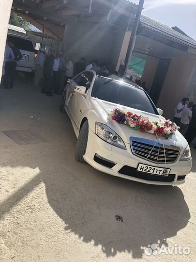Прокат авто на свадьбу