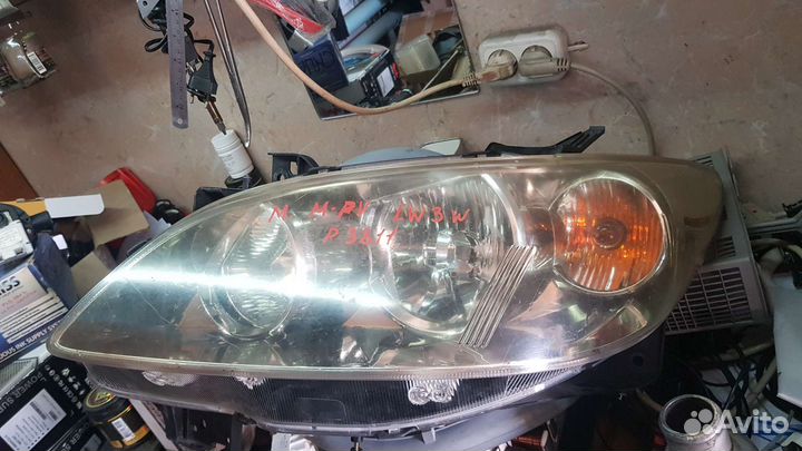 Фара mazda мпв lw
