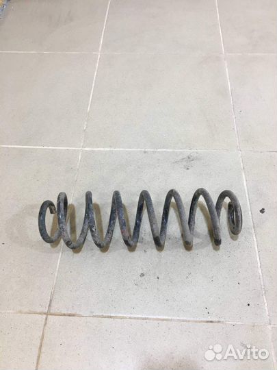 Пружина задняя Toyota RAV 4 2019- 4823142540