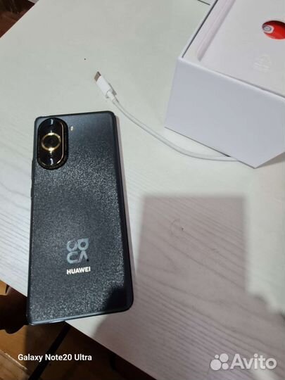 Мобильные телефоны бу huawei nova 10 Pro