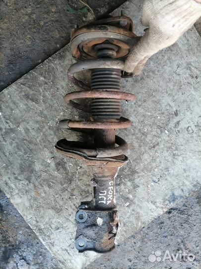 Передняя правая стойка Chery fora, Vortex estina