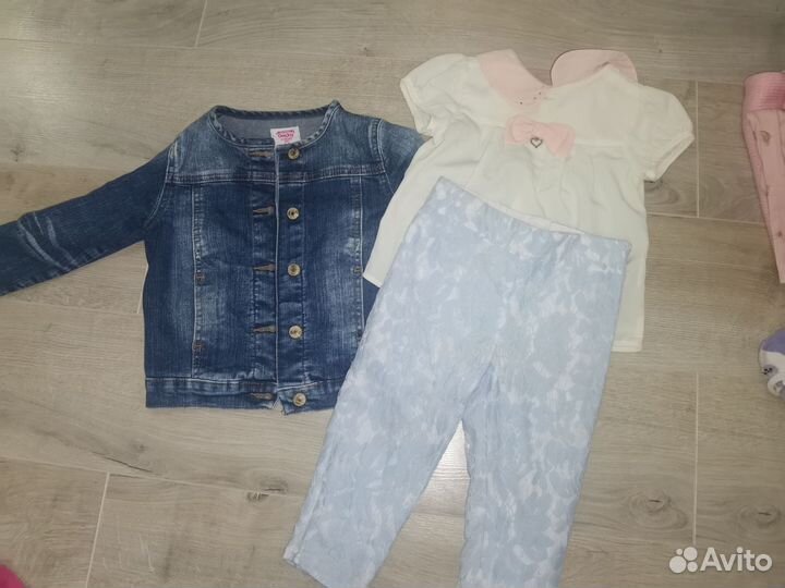 Одежда для девочки пакетом 3-4 года