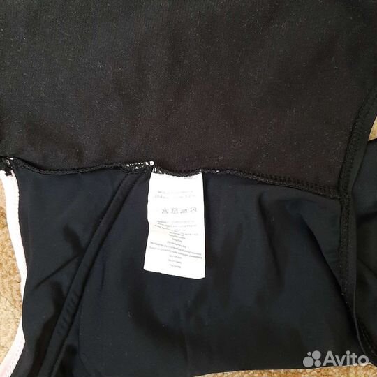 Купальник слитный 134-140р