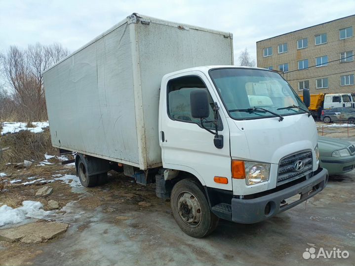 Изотермический фургон 28 м³ Hyundai HD78, 2013