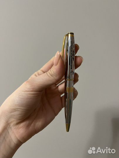 Ручка шариковая подарочная